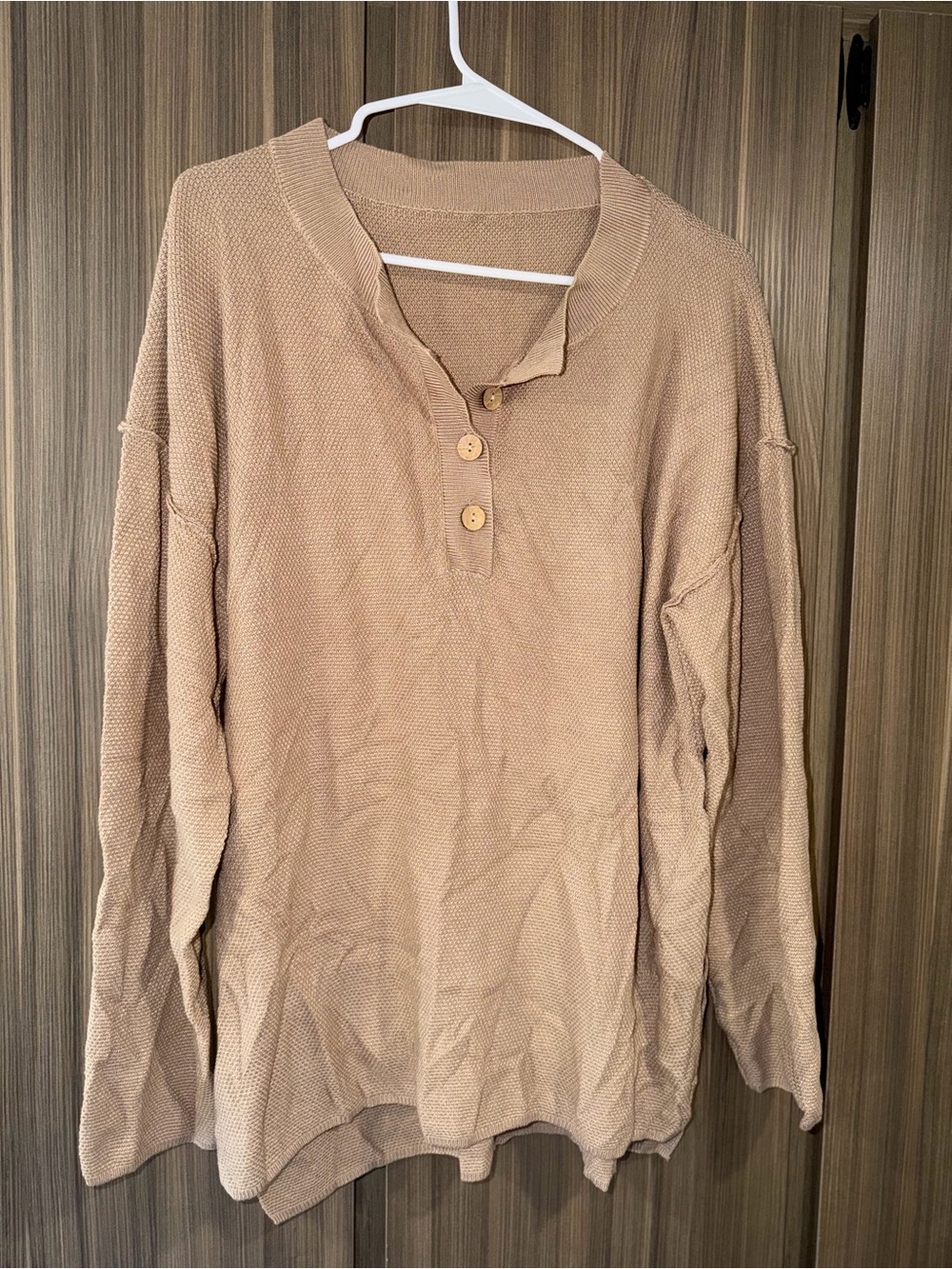 Women’s  Lightweight Henley knit Sweater in Beige